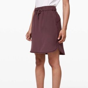 NWT Lululemon On the Fly Woven Skirt